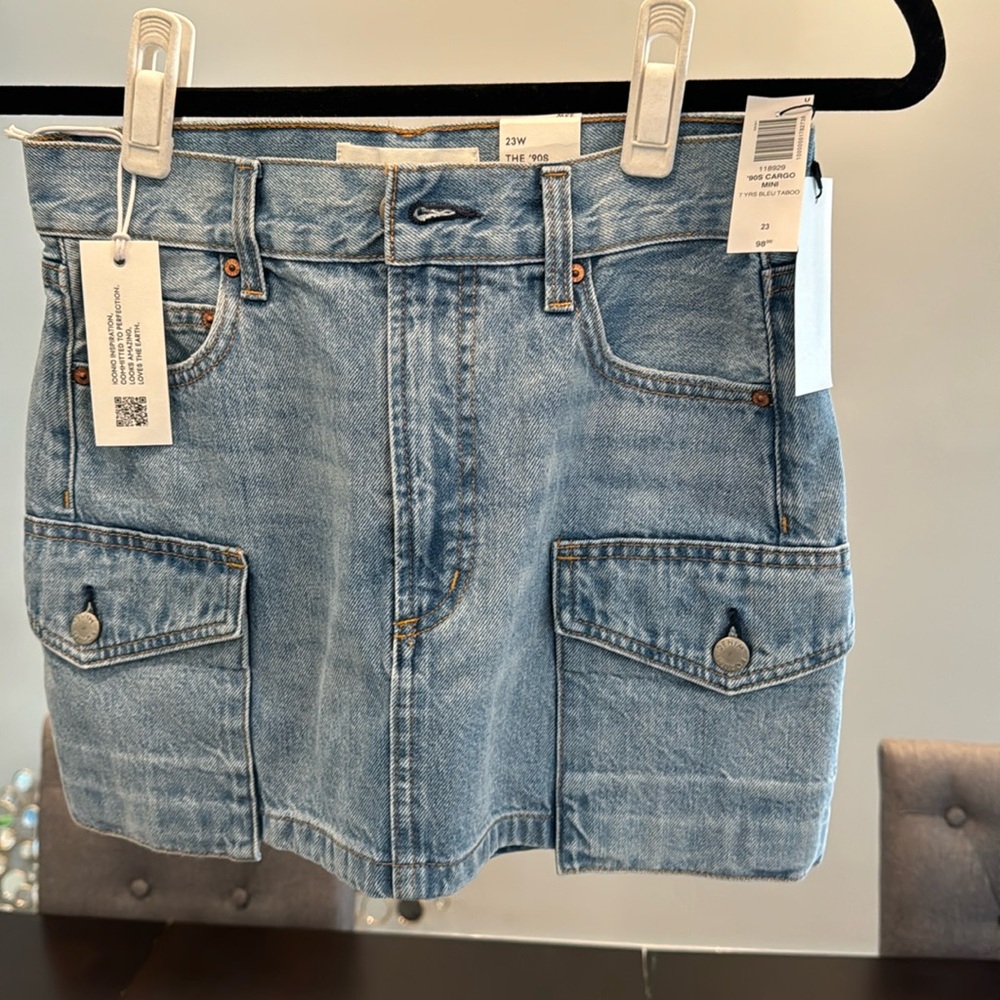 Denim Forum Cargo mini skirt size 23w Brand New Tags on